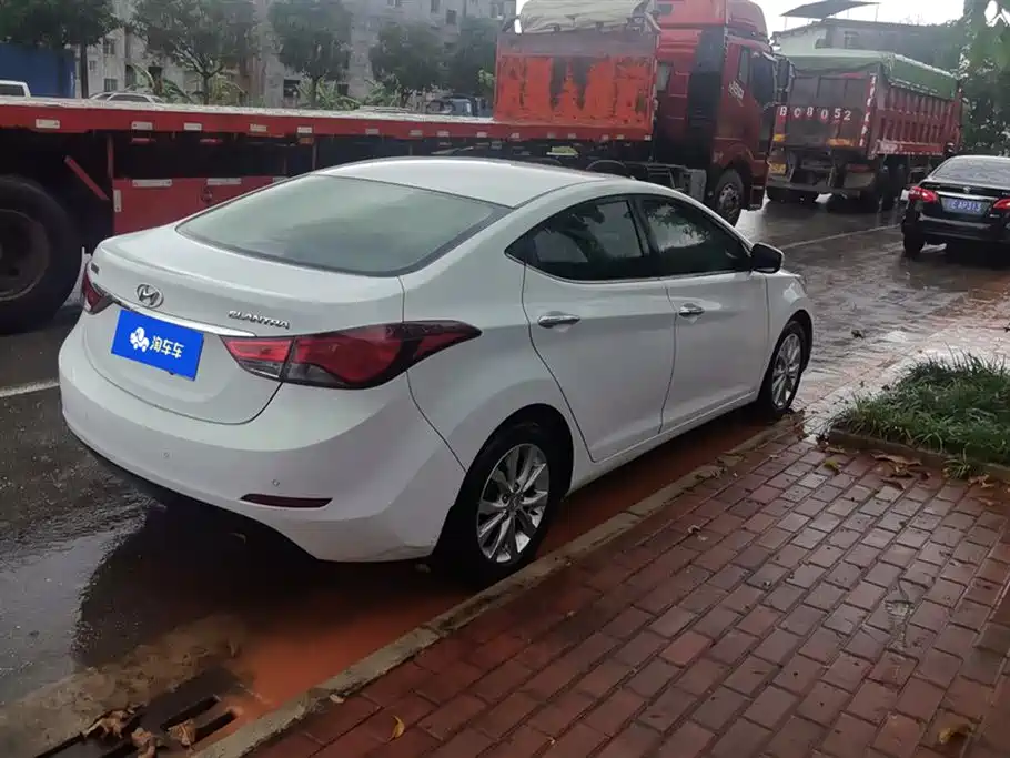 Hyundai Elantra Langdong 2017 — фото 3