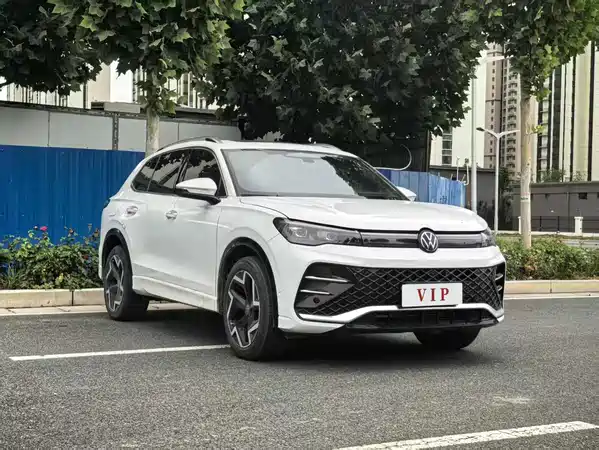 Volkswagen Tiguan L 2025