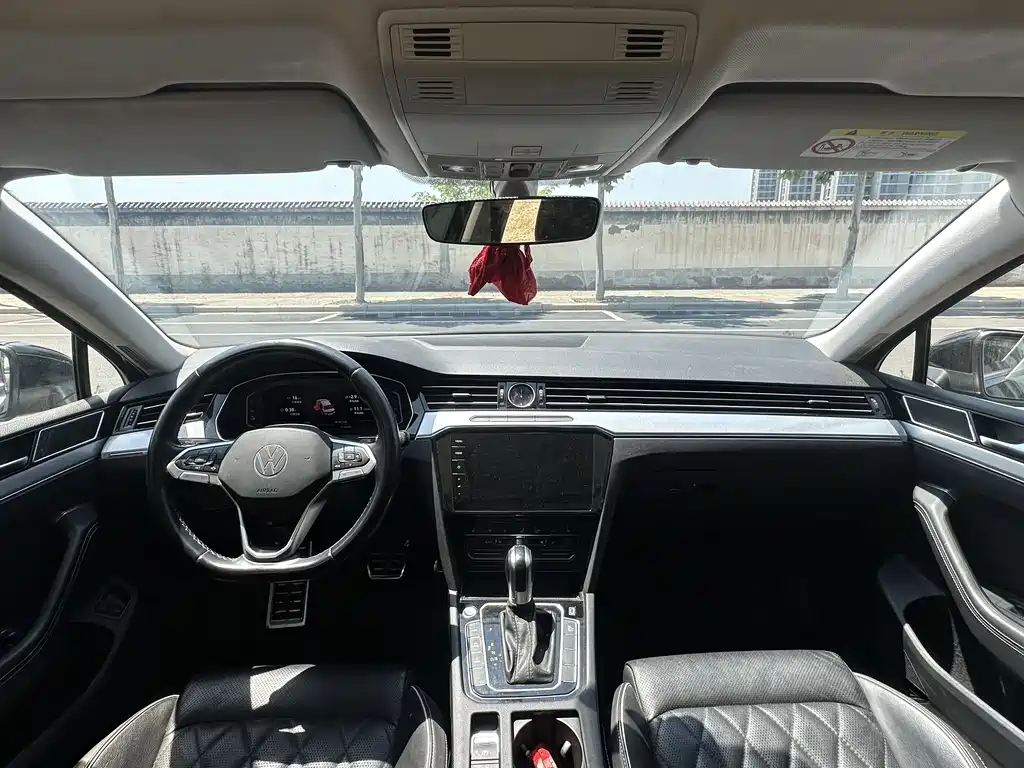Volkswagen Magotan PHEV 2022