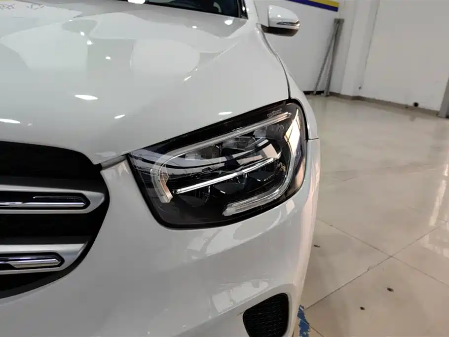 Mercedes-Benz GLC 2021