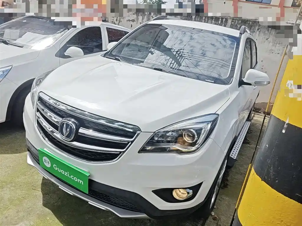 Changan CS35 2018 — фото 1