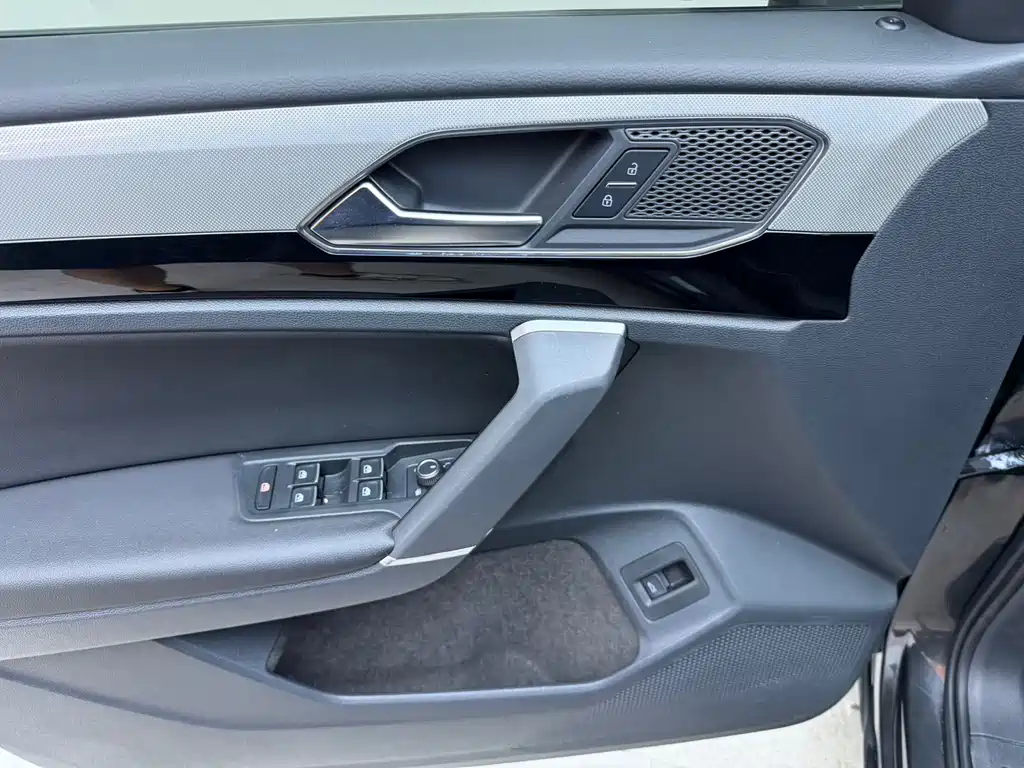 Volkswagen Tayron 2023