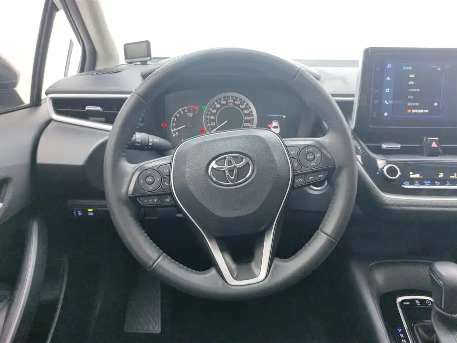 Toyota Corolla 2021 — фото 15