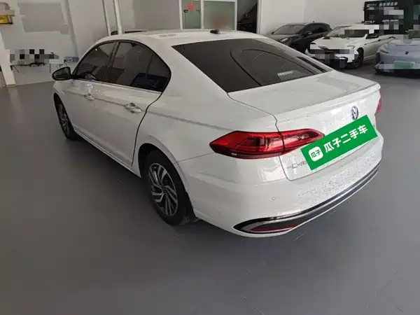 Volkswagen Bora 2024