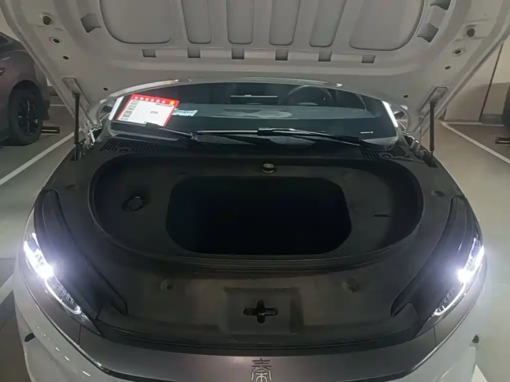 BYD Qin L 2025 — фото 20