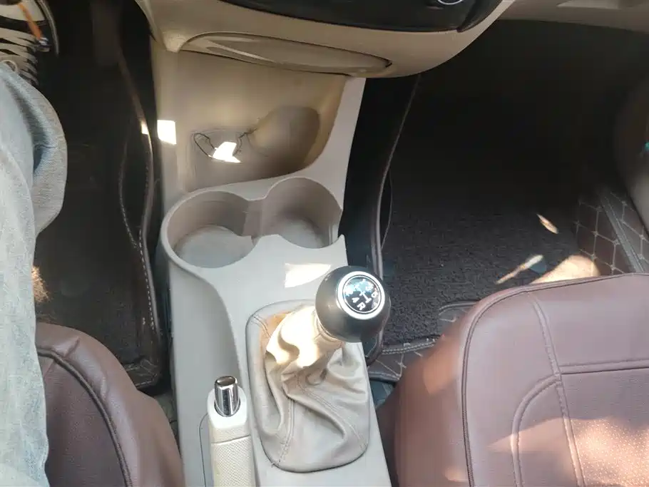 Kia Sportage 2015 — фото 16