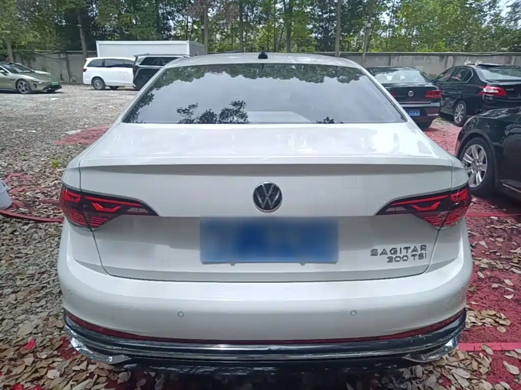 Volkswagen Sagitar 2025