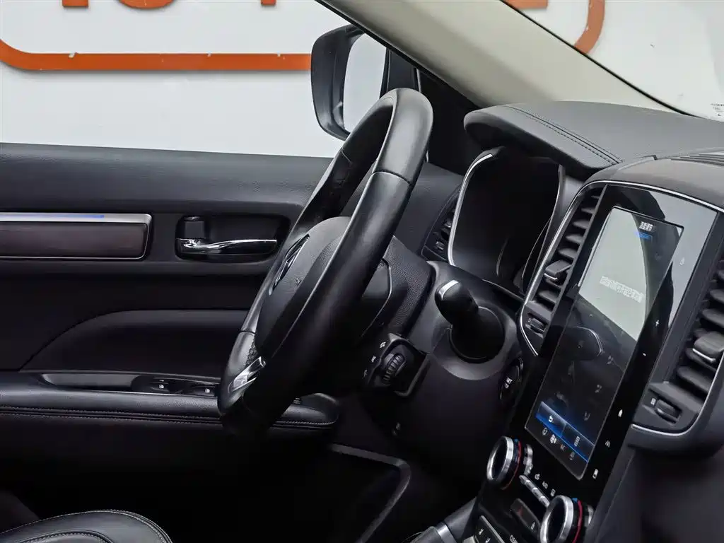 Renault Koleos 2020 — фото 22