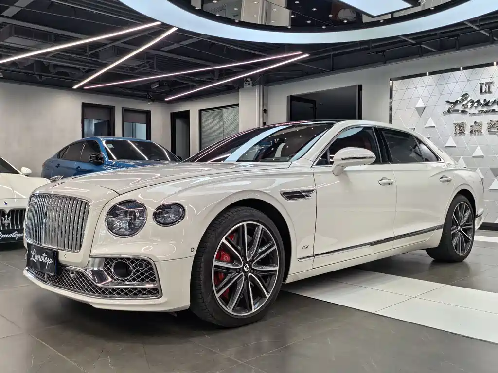 Bentley Flying Spur 2022 — фото 3
