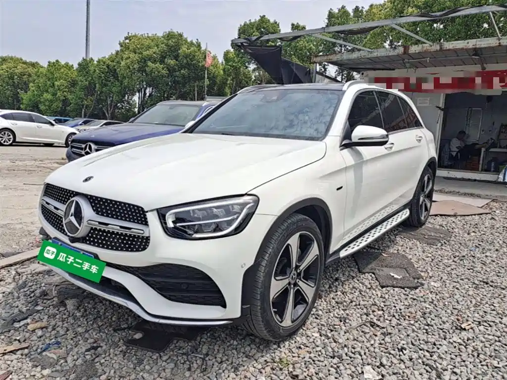 Mercedes-Benz GLC 2023 — фото 1