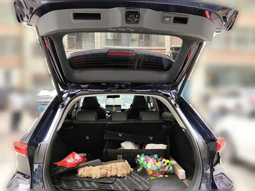 Toyota Harrier 2023 — фото 10