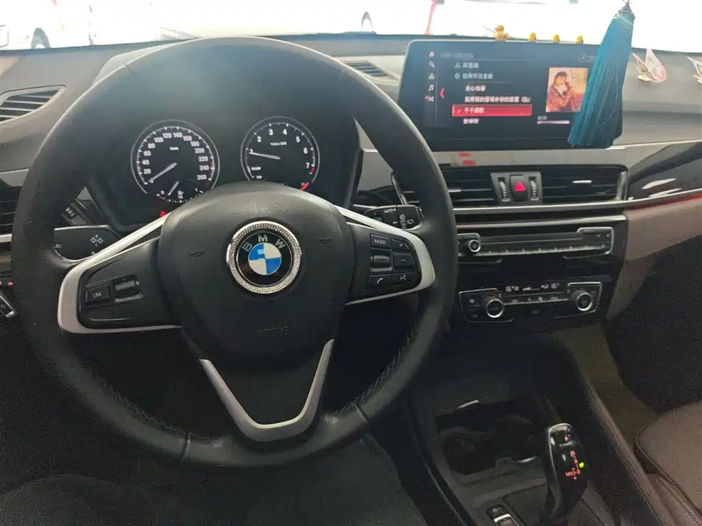 BMW X1 2020 — фото 6