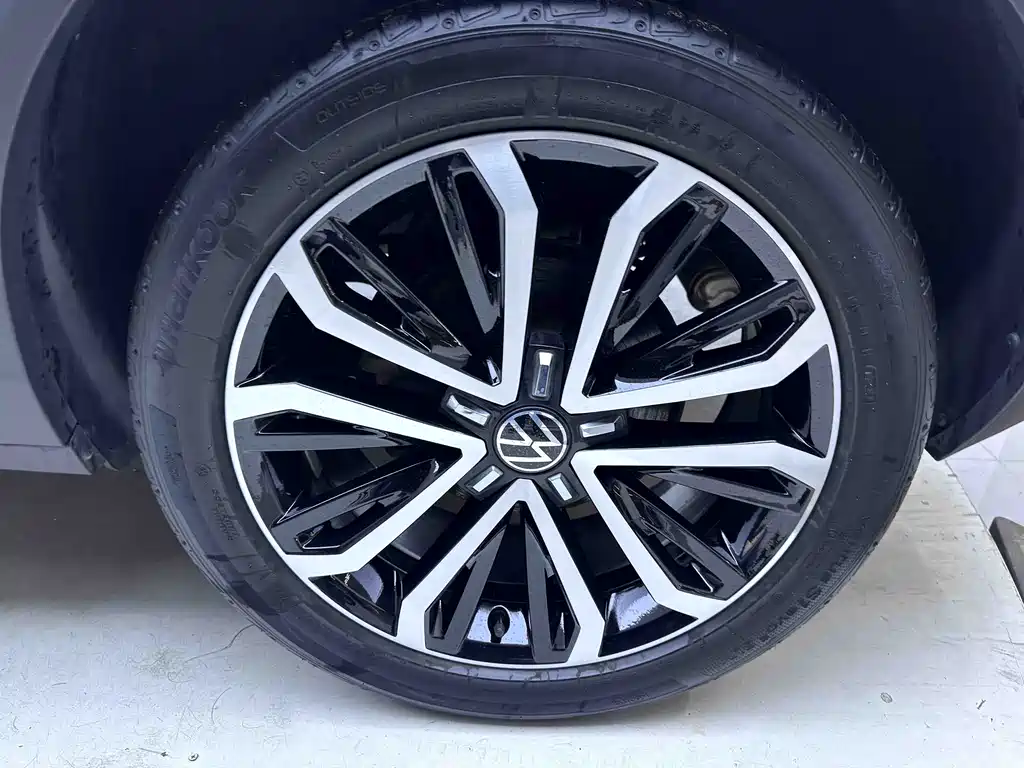 Volkswagen T-Roc 2022 — фото 22