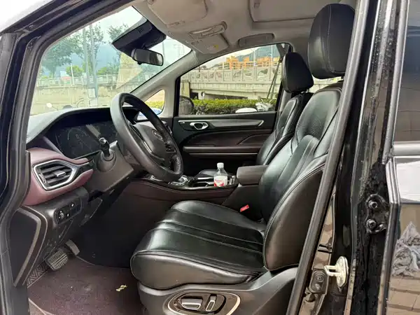 GAC Trumpchi M6 2023