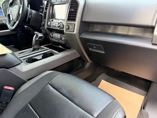 Ford F-150 Raptor 2020
