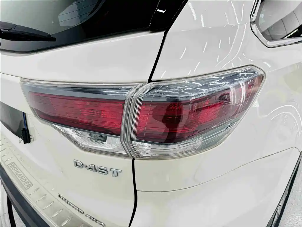 Toyota Highlander 2017 — фото 24