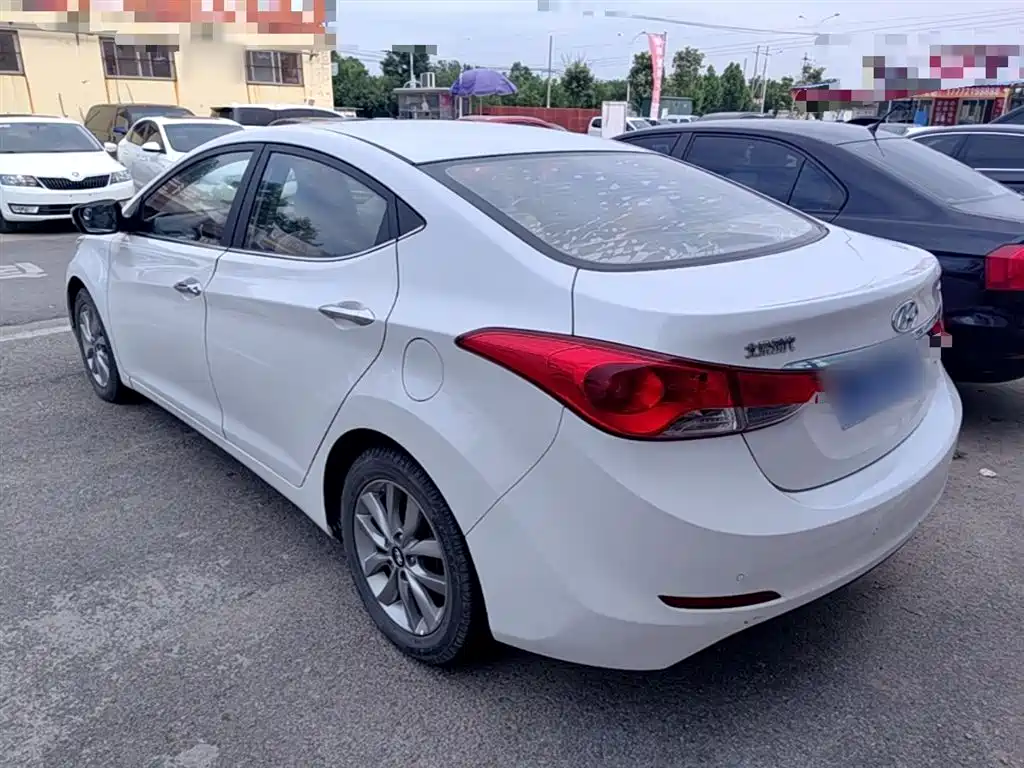 Hyundai Elantra Langdong 2015 — фото 5