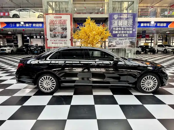 Mercedes-Benz E-Class 2020