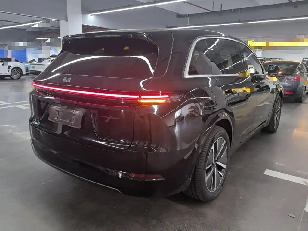 Li Auto Li L7 2025