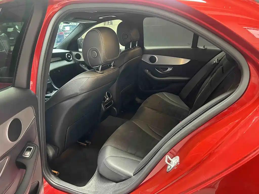 Mercedes-Benz C-Class 2019