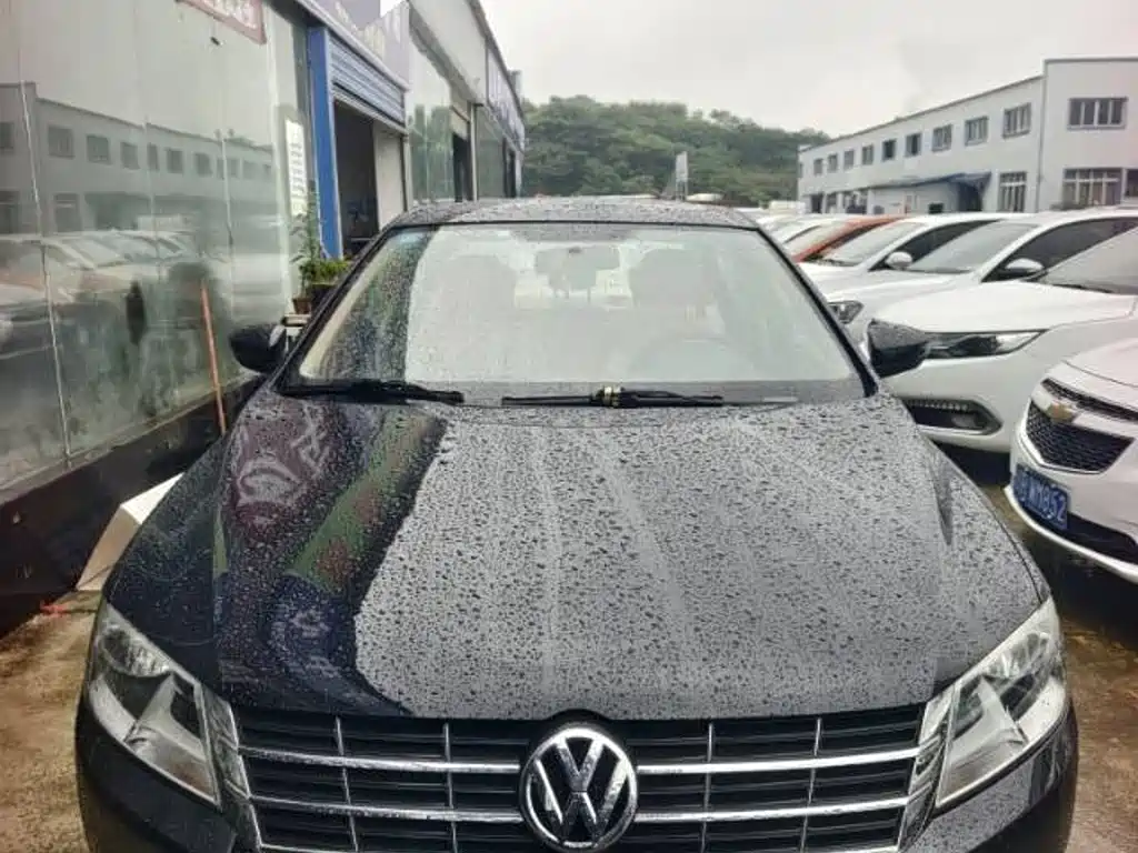 Volkswagen Lavida 2013