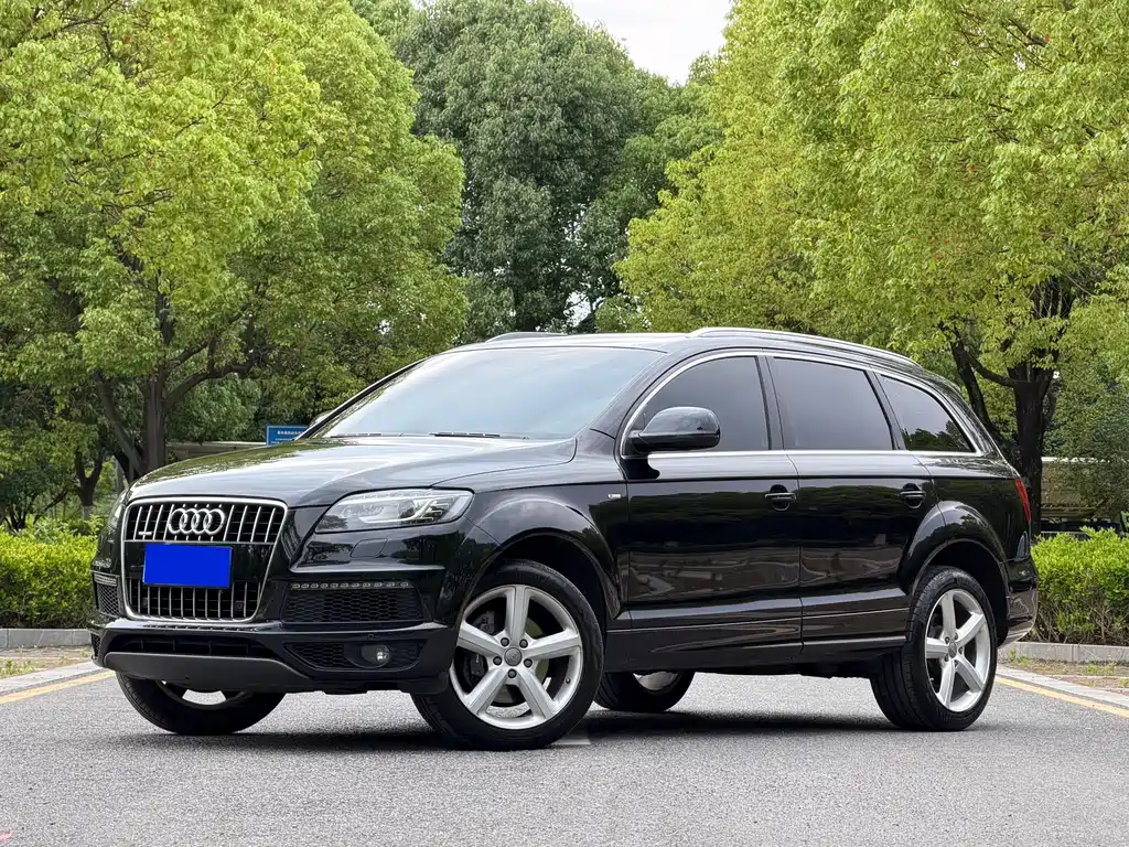 Audi Q7 2013