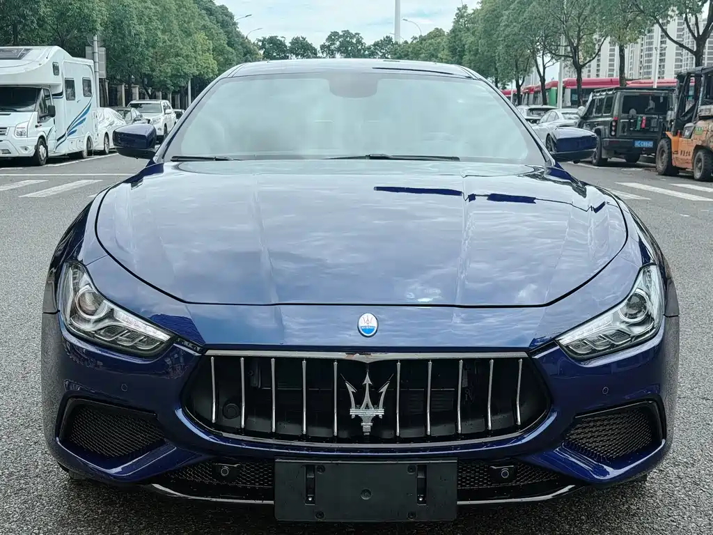 Maserati Ghibli 2018 — фото 2