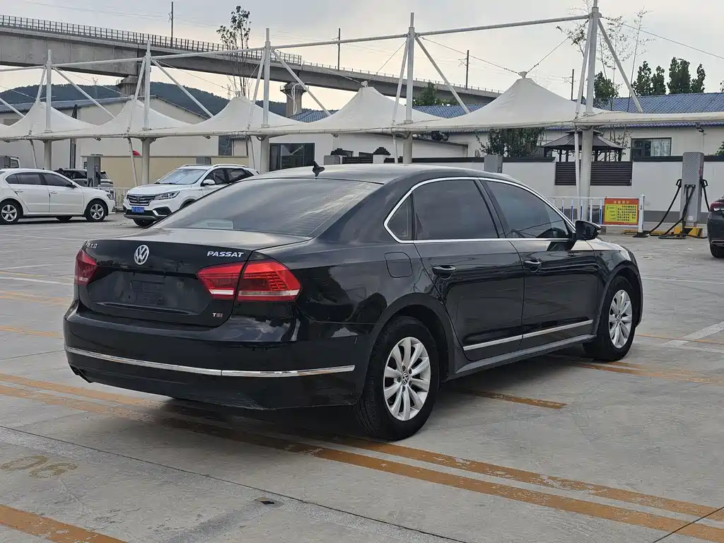 Volkswagen Passat 2015