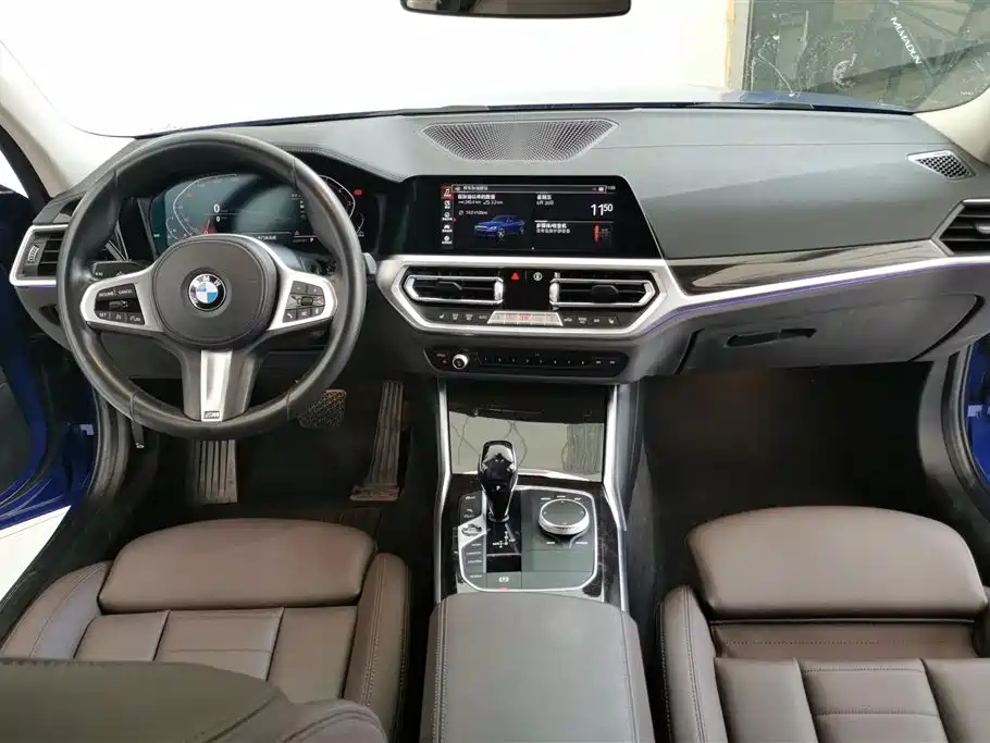 BMW 3 Series 2020 — фото 12
