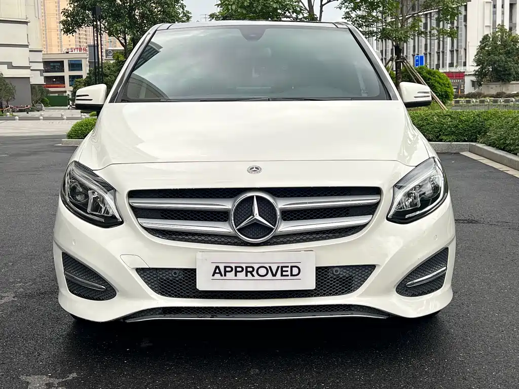 Mercedes-Benz B-Class 2018 — фото 2