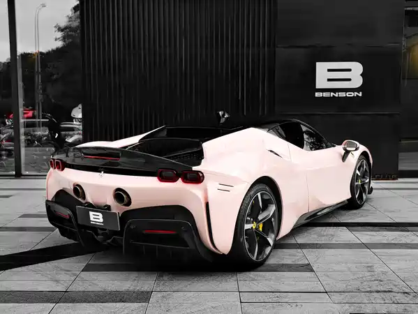 Ferrari SF90 2022