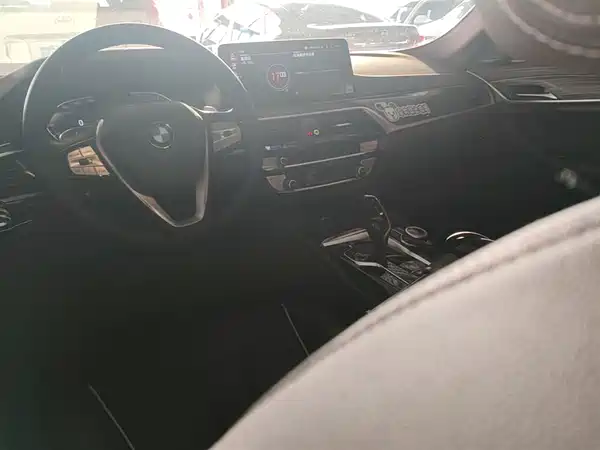 BMW 5 Series 2022