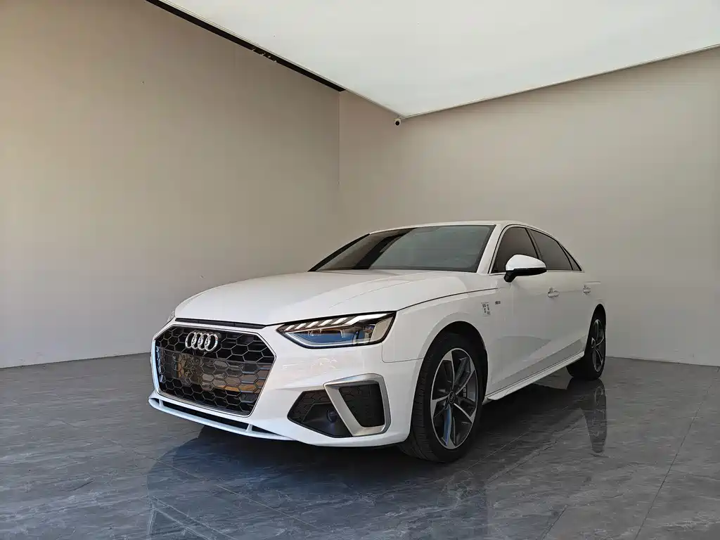 Audi A4L 2022