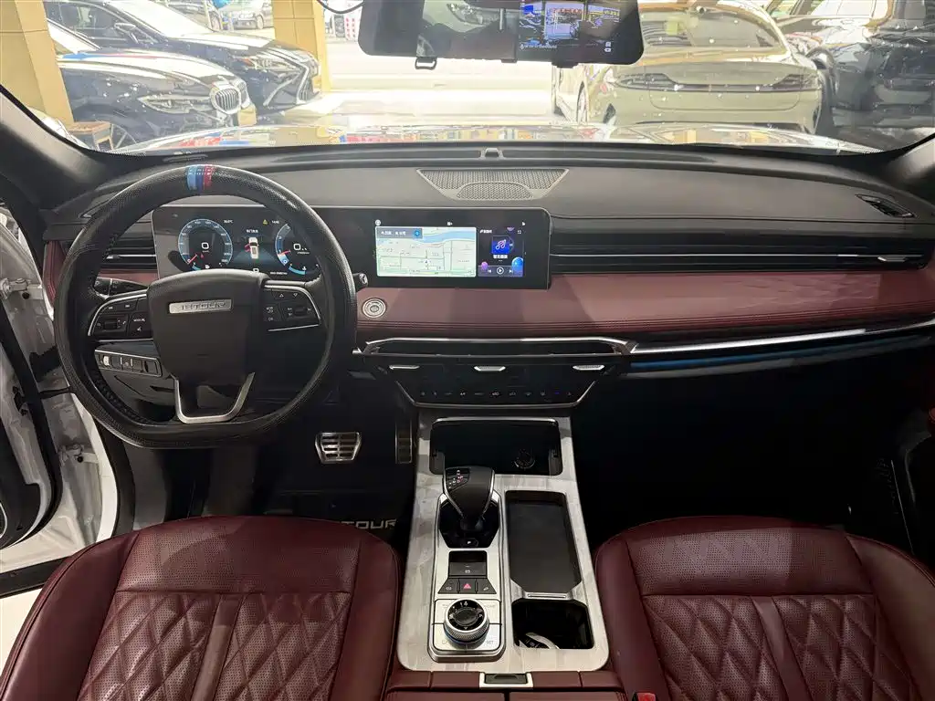 Jetour Jietu X70 PLUS 2024 — фото 13