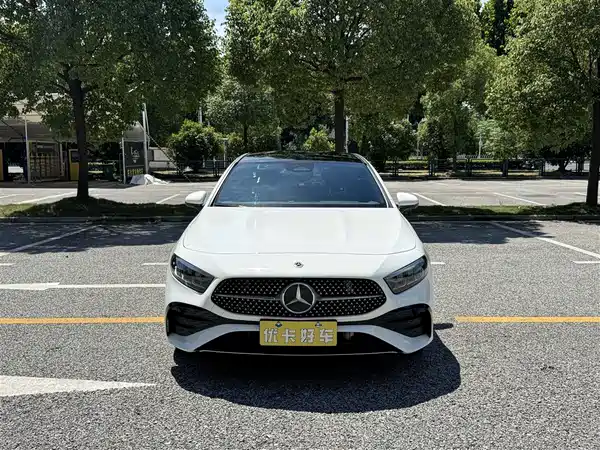 Mercedes-Benz A-Class 2023