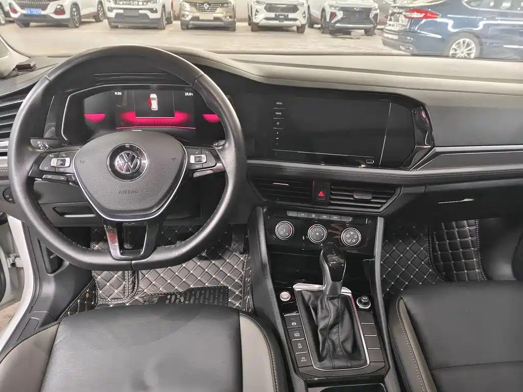 Volkswagen Sagitar 2021
