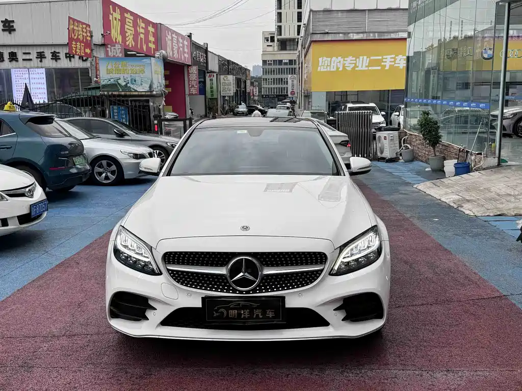 Mercedes-Benz C-Class 2019