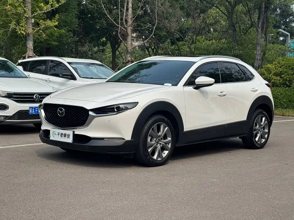 Mazda CX-30 2023 — фото 1