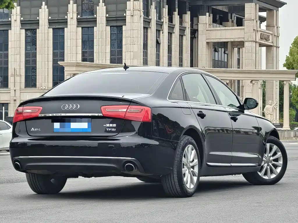 Audi A6L 2013