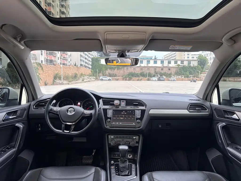 Volkswagen Tiguan L 2019 — фото 14