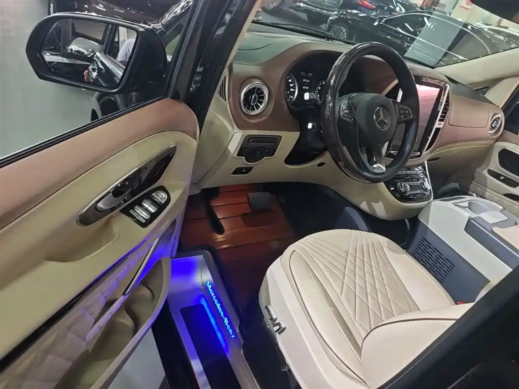 Mercedes-Benz Vito 2021 — фото 16