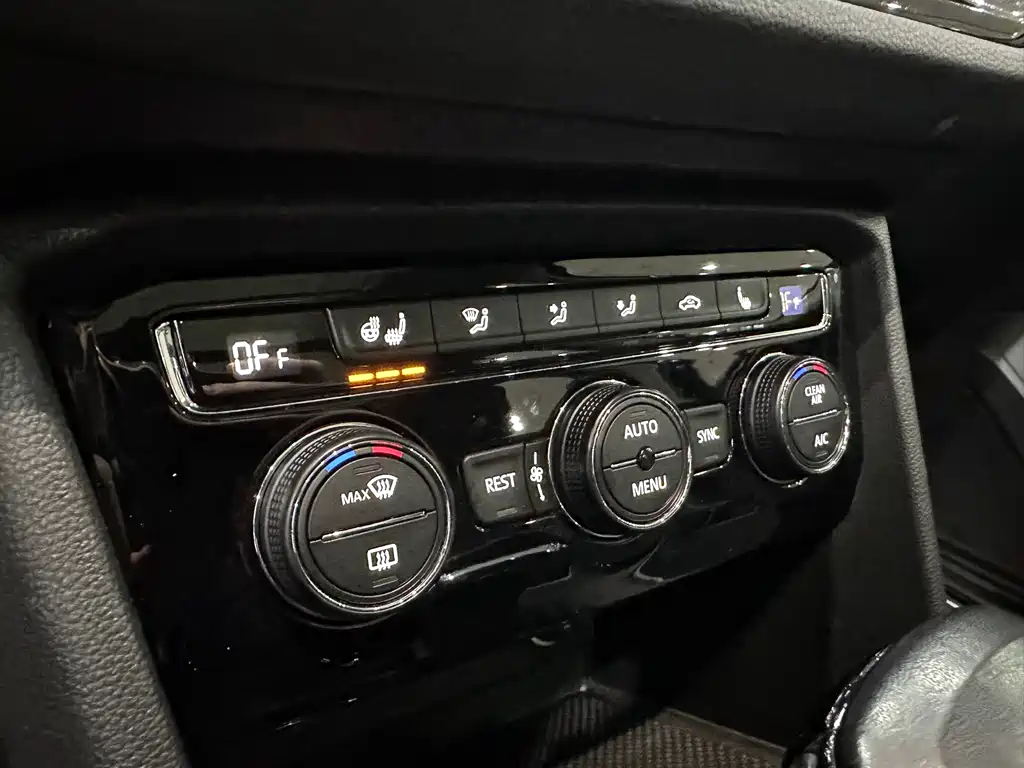 Volkswagen Tiguan L 2018 — фото 10