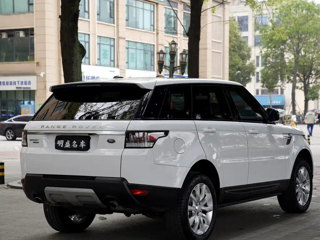 Land Rover Range Rover Sport 2015 — фото 21