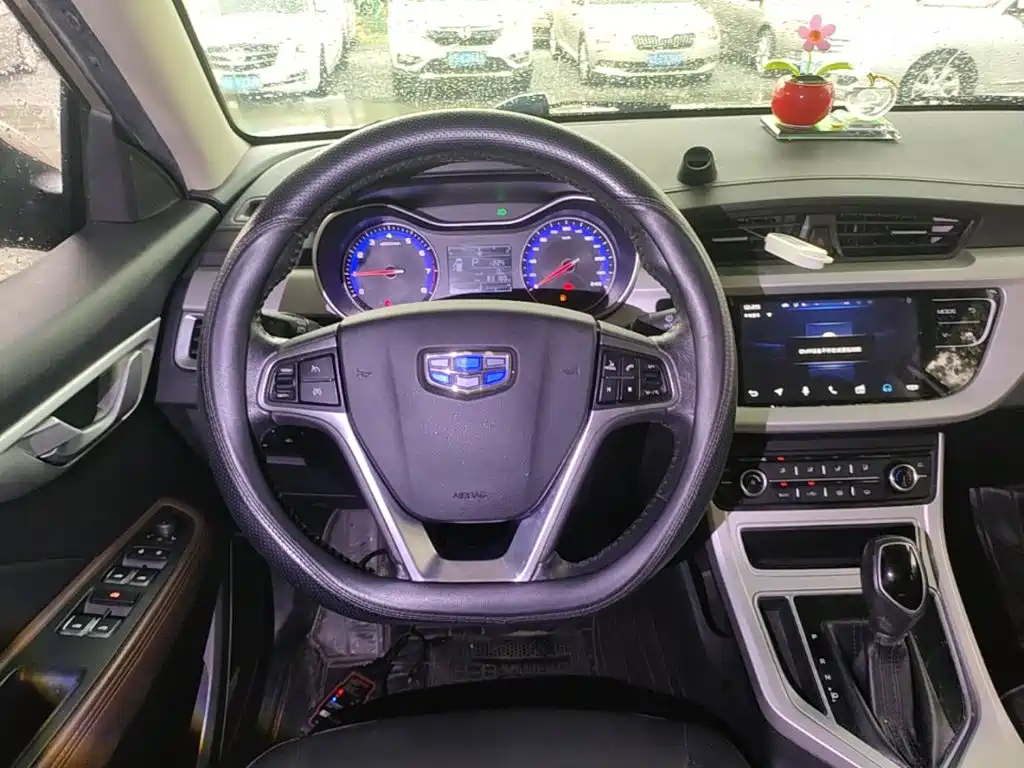 Geely Vision 2018 — фото 11