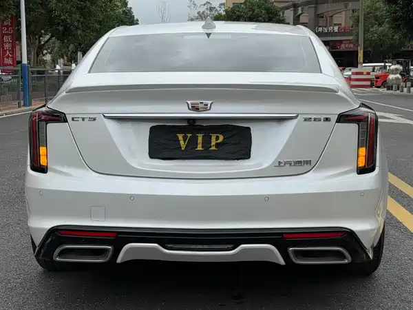 Cadillac CT5 2023