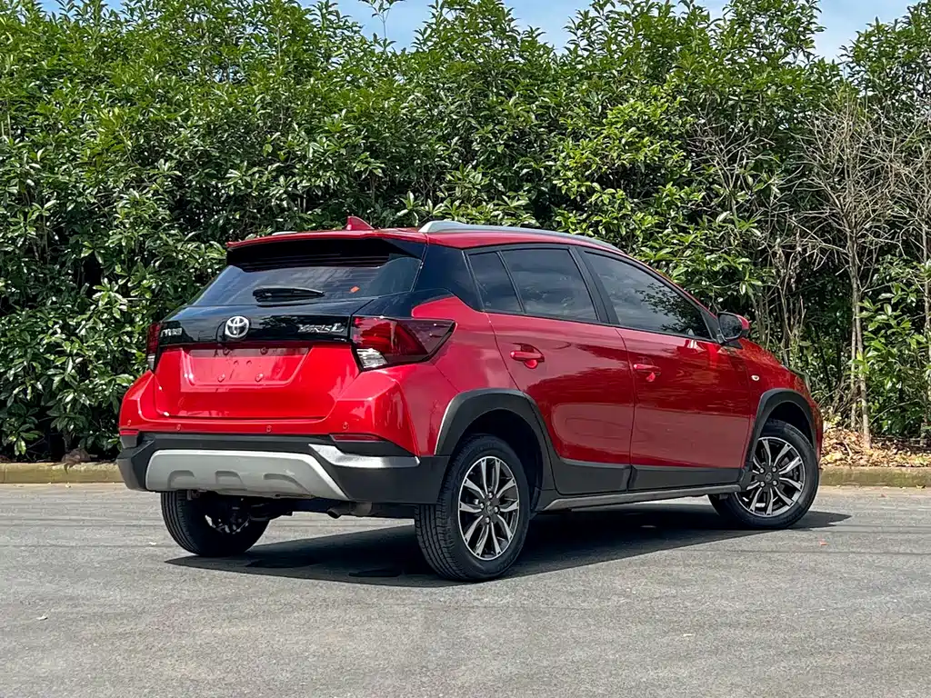 Toyota Yaris L 2020 — фото 4