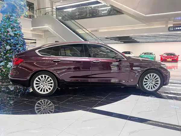 BMW 5 Series GT 2018