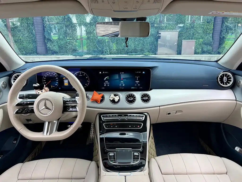 Mercedes-Benz E-Class 2023 — фото 15