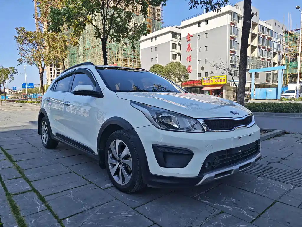Kia KX Cross 2018 — фото 3