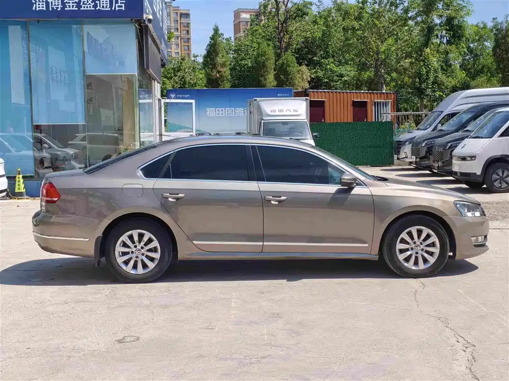 Volkswagen Passat 2012